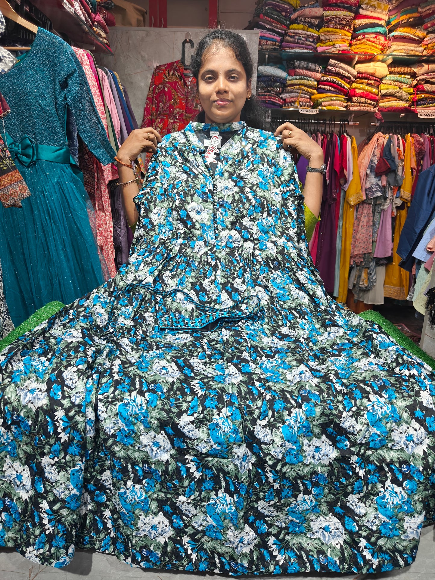 Anarkali Collar Neck Kurti | Size XXL | ₹585 | Code UK585