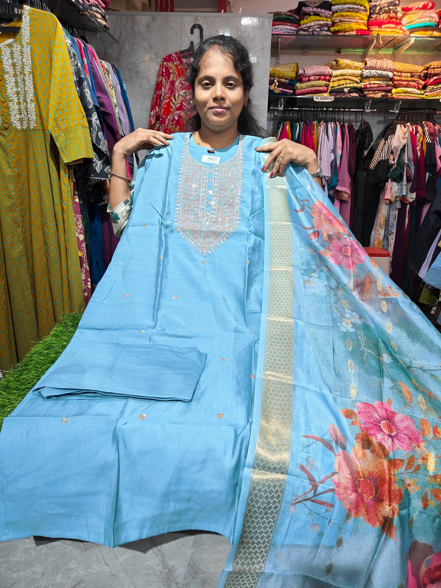 Women’s Silk Partywear Set – Stylish Festive Outfit – Sizes M to XXL – ₹799 – NSS799