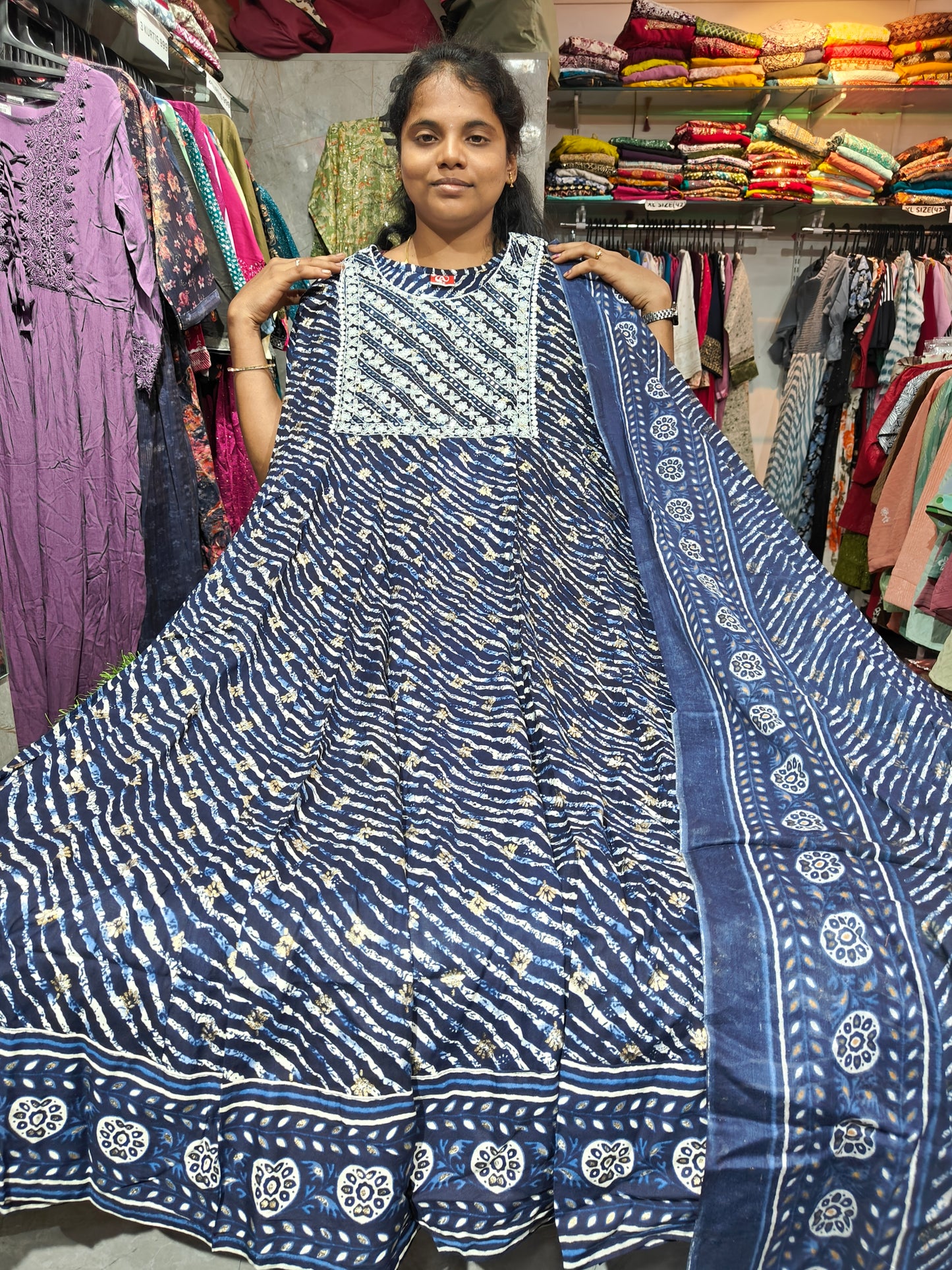 Anarkali Kurti with Shawl | 3XL to 6XL | ₹629 | TSC629