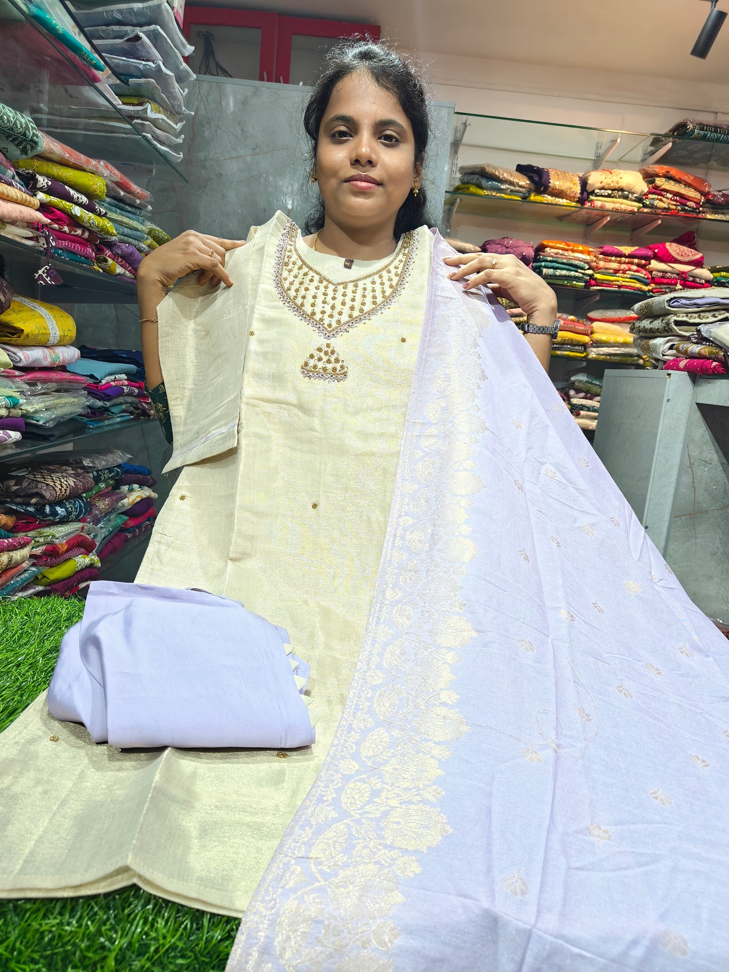 Trending Neck Pattern Straight Cut Salwar Set for Women M to XXL – Stylish Ethnic Wear RSFS44 at ₹999