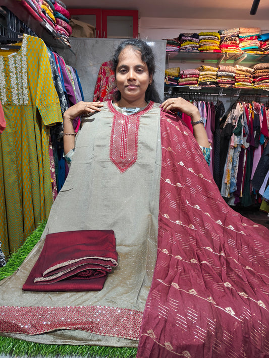 Women’s Silk Partywear Set – Sizes M to XXL – Elegant Festive Outfit – ₹699 – VST699