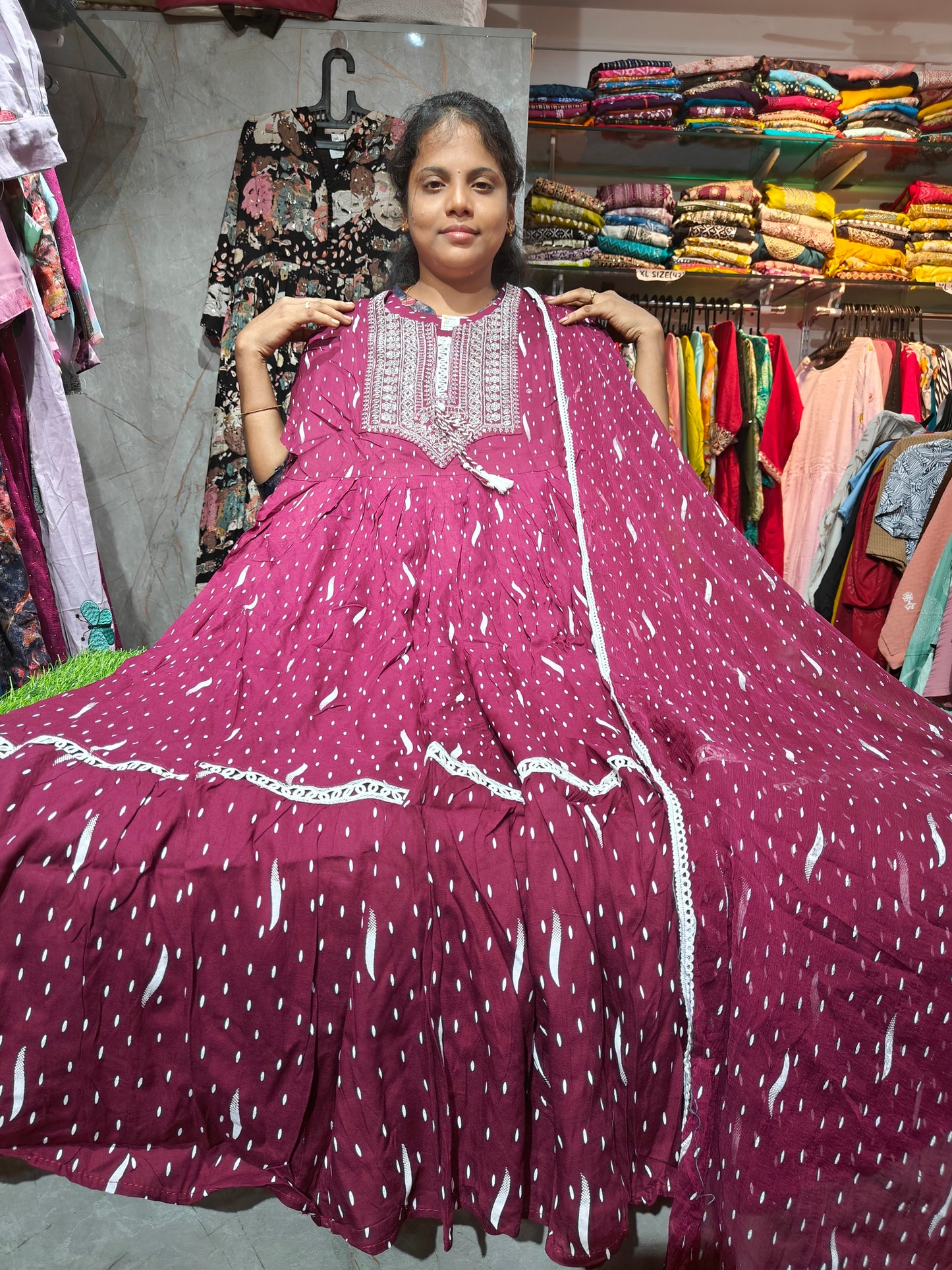 Anarkali Kurti with Shawl | Sizes M to XXL | ₹650 | Code AKS650