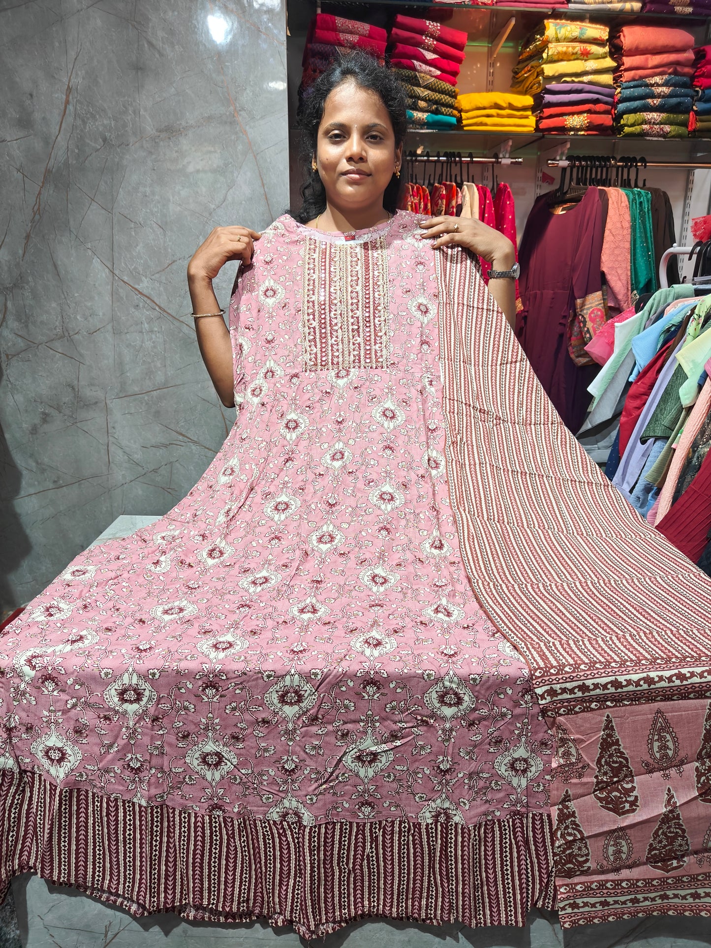 Umbrella Kurtis with Shawl – Mega Clearance Sale Just ₹499 | Keerthi Fashion Store