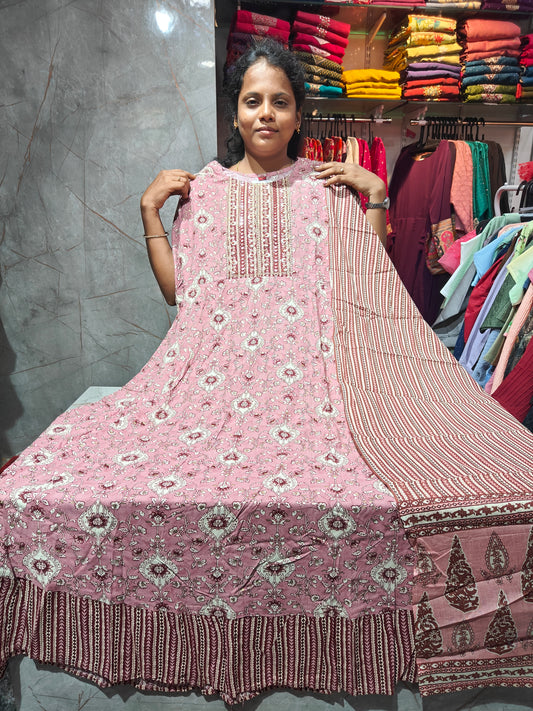 Umbrella Kurtis with Shawl – Mega Clearance Sale Just ₹499 | Keerthi Fashion Store