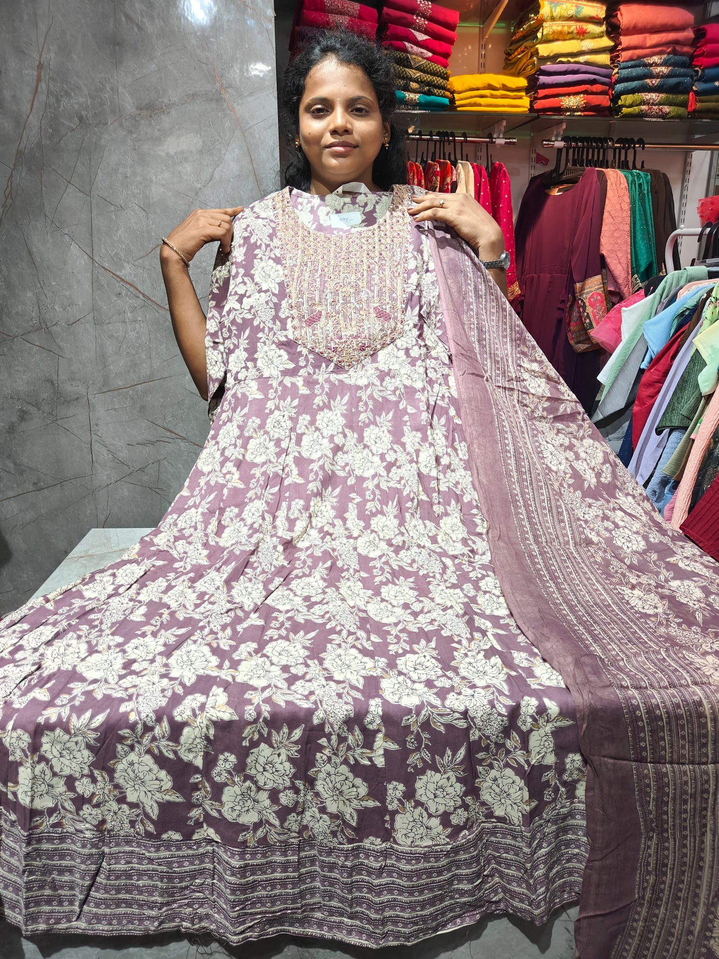 Umbrella Kurtis with Shawl – Mega Clearance Sale Just ₹499 | Keerthi Fashion Store