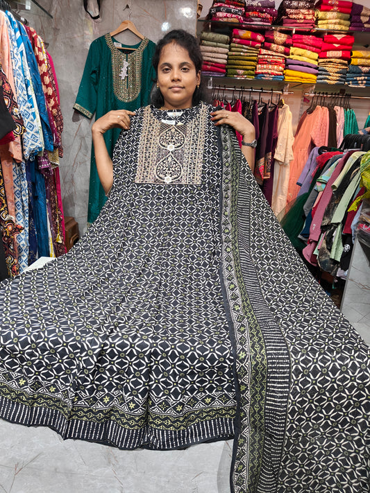 Anarkali Top with Shawl – Cotton Rayon | XL & XXL | Elegant Women’s Wear | ₹649 | RSTS46